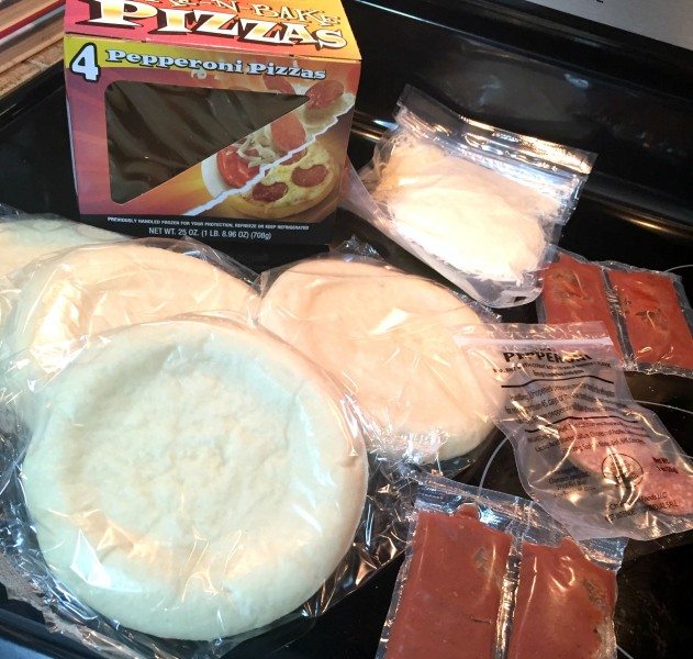The Family Finest Make N Bake Pizza Kits
