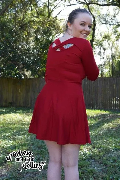 Red Keyhole Dress REview