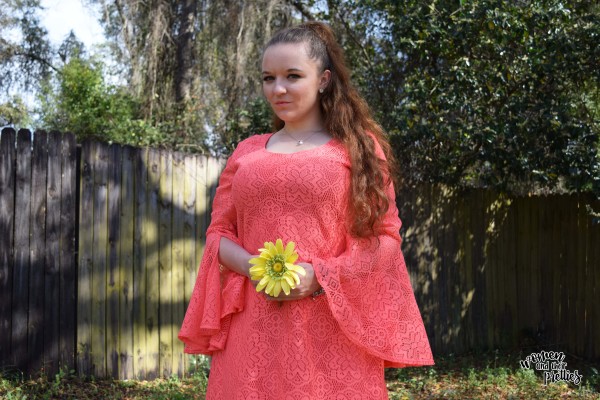 Metrostyle coral retro dress close up