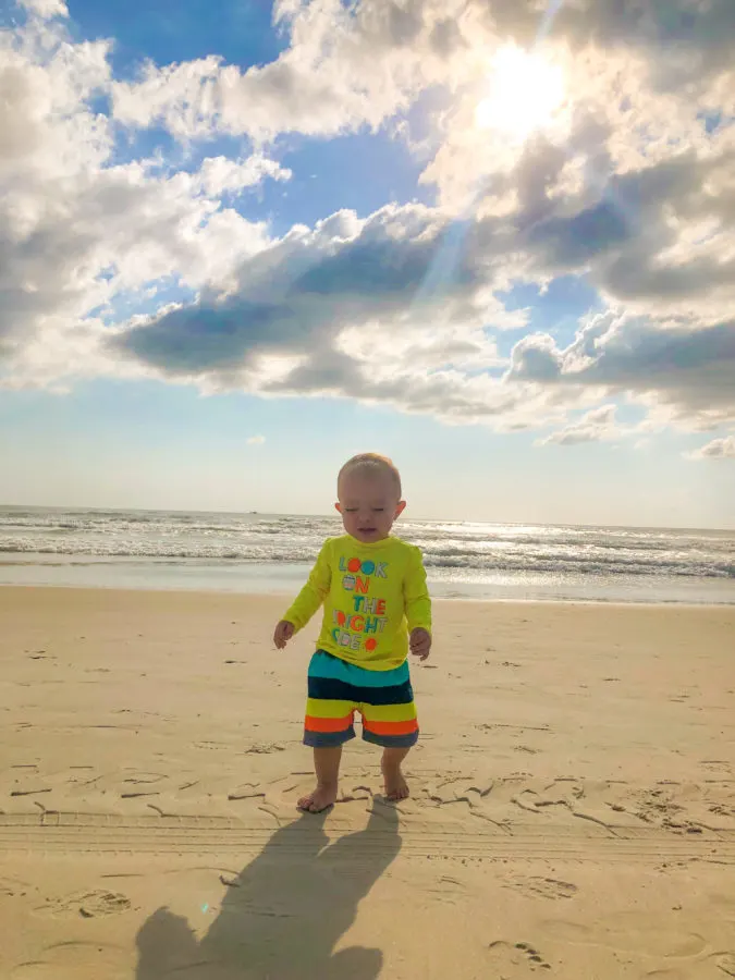 In this guide, I'm giving an insider's look at the cheapest things to do in Florida with kids. You will leave the home, have a blast, and spend very little!