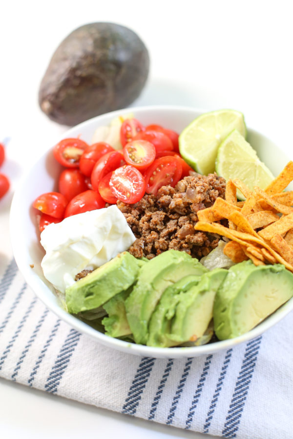 Are you looking for a quick, easy, and appetizing Keto meal for lunch or dinner this week? Try this quick Keto Taco Salad Recipe.