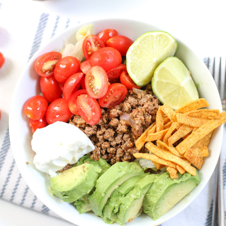 Are you looking for a quick, easy, and appetizing Keto meal for lunch or dinner this week? Try this quick Keto Taco Salad Recipe.