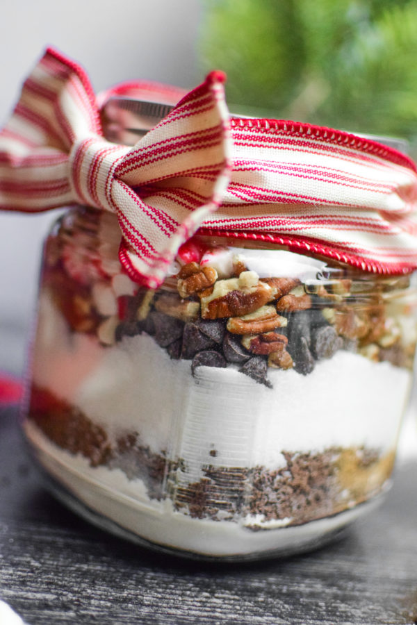 Layered Brownies in a Jar