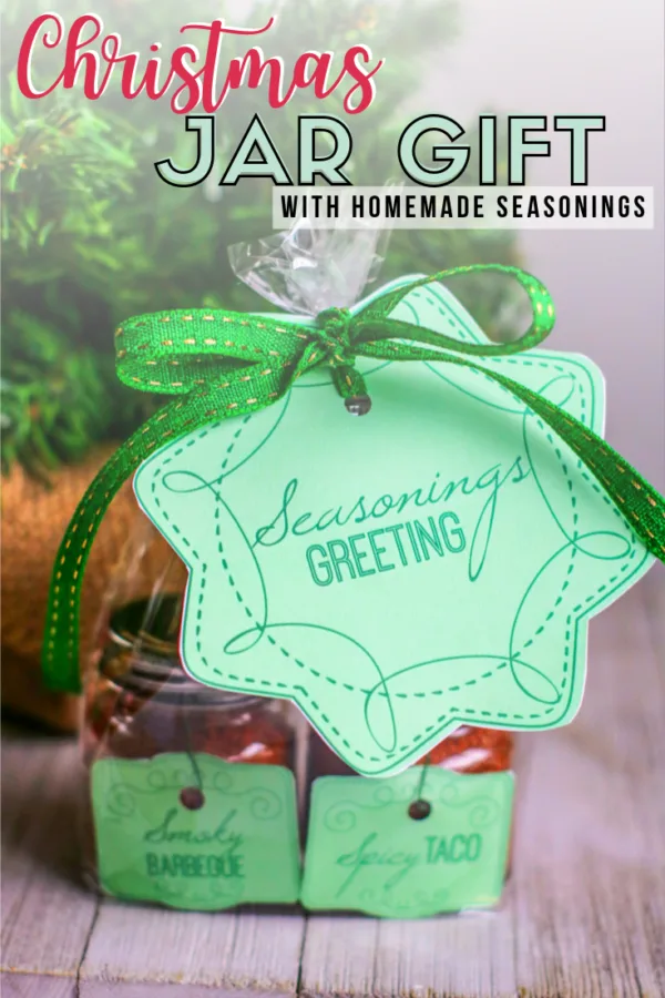 This DIY Seasonings Greeting Jar Gift idea is great for anyone who enjoys cooking. This budget-friendly gift idea includes FREE Gift Tags to print at home. #JarGifts #MasonJarGifts #GiftsInAJar