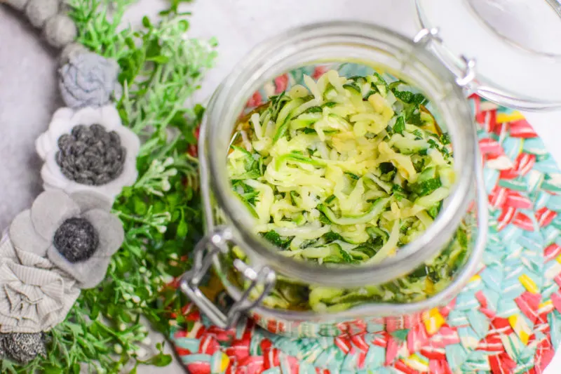 Zucchini Pasta Salad in a Jar