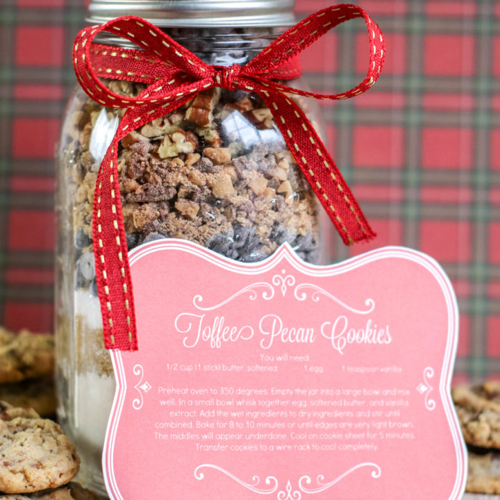 Toffee Cookies in a Jar