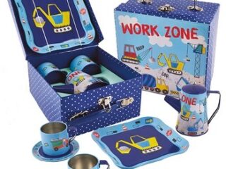 Image for Construction Vehicles: Tin 7 Piece Tea Set in Square Case (Ages 3+)
