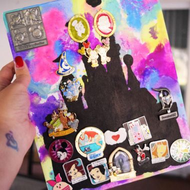 Disney DIY Pinboard: Use this easy tutorial to make a colorful Disney pinboard with paint, water, and a canvas. Display your Disney pins with pride!