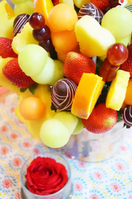 Dream Big – Disney Princess Bouquet: This fruit bouquet is the perfect Disney trip announcement idea!