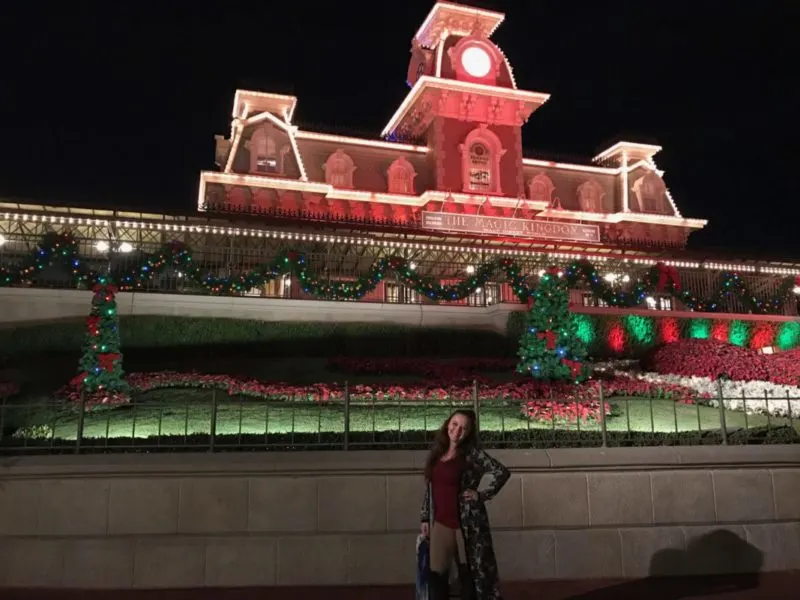 Why adults are flocking to Mickey's Very Merry Christmas Party || #DisneyHolidays #VeryMerry