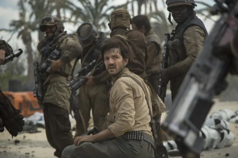 An Official Introduction to Cassian Andor: My Diego Luna Rogue One Interview #RogueOneEvent